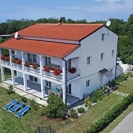 Apartman Melita Porec Exterior photo