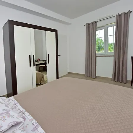 Apartman Melita Porec Exterior photo